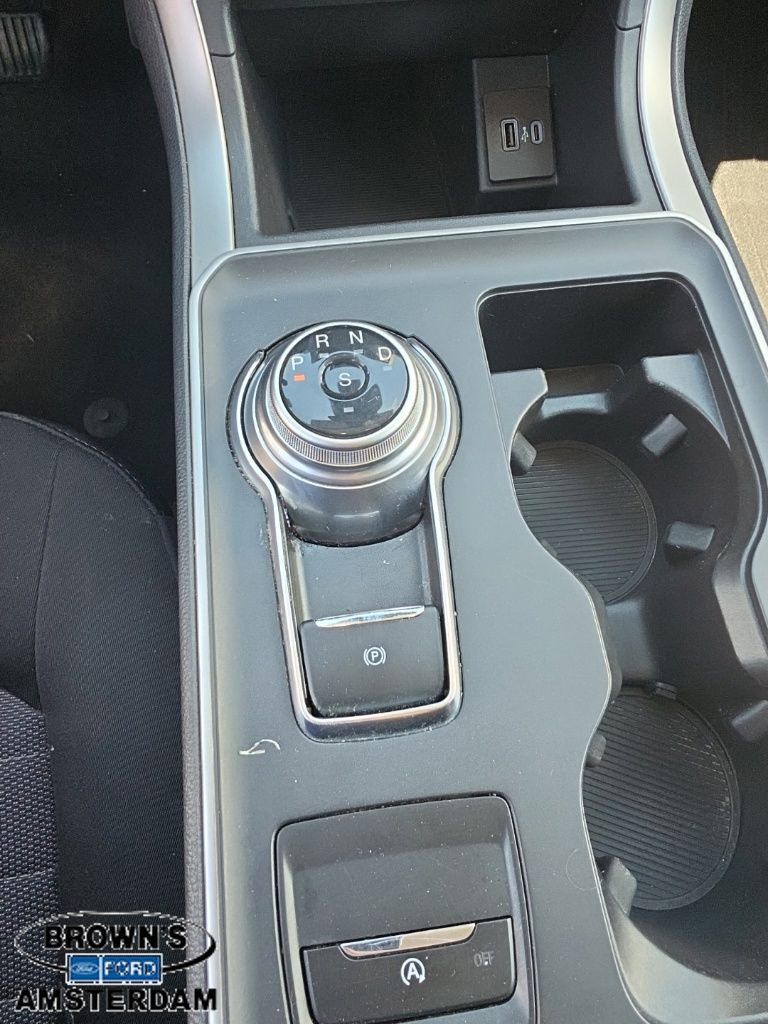 2023 Ford Edge SE - 11