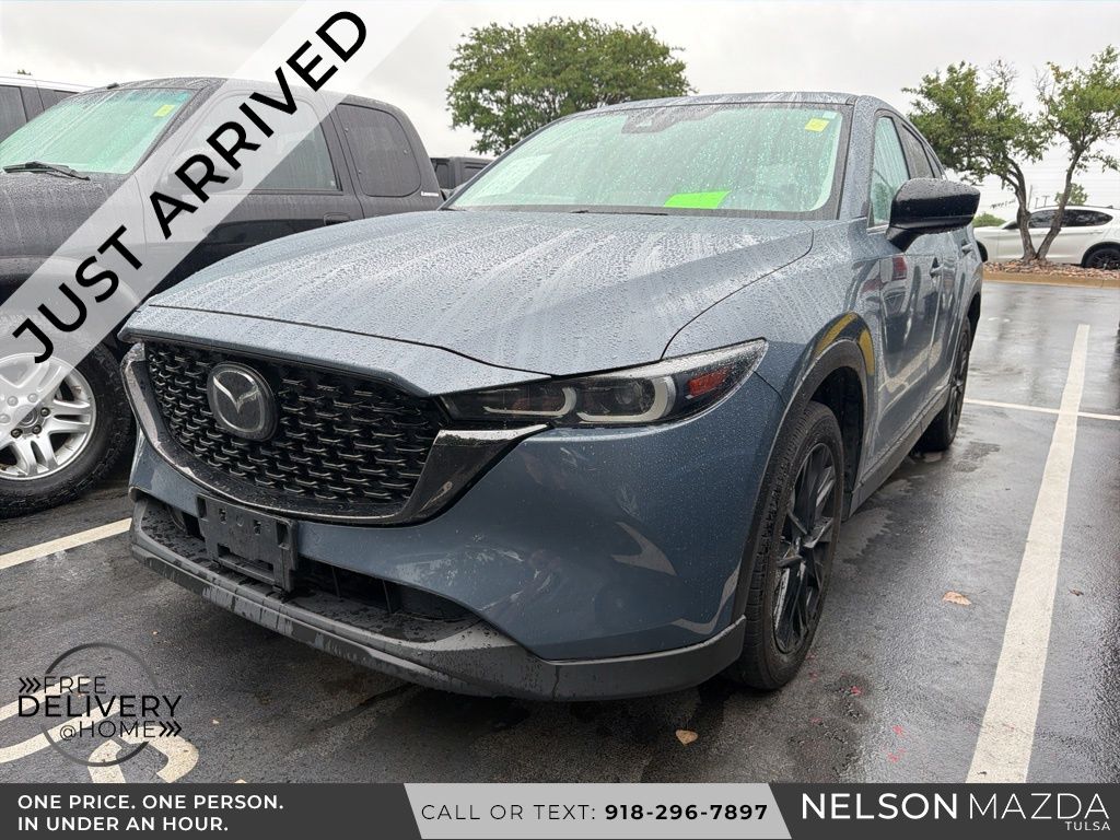 2024 Mazda CX-5 S Carbon Edition Auto AWD's photo