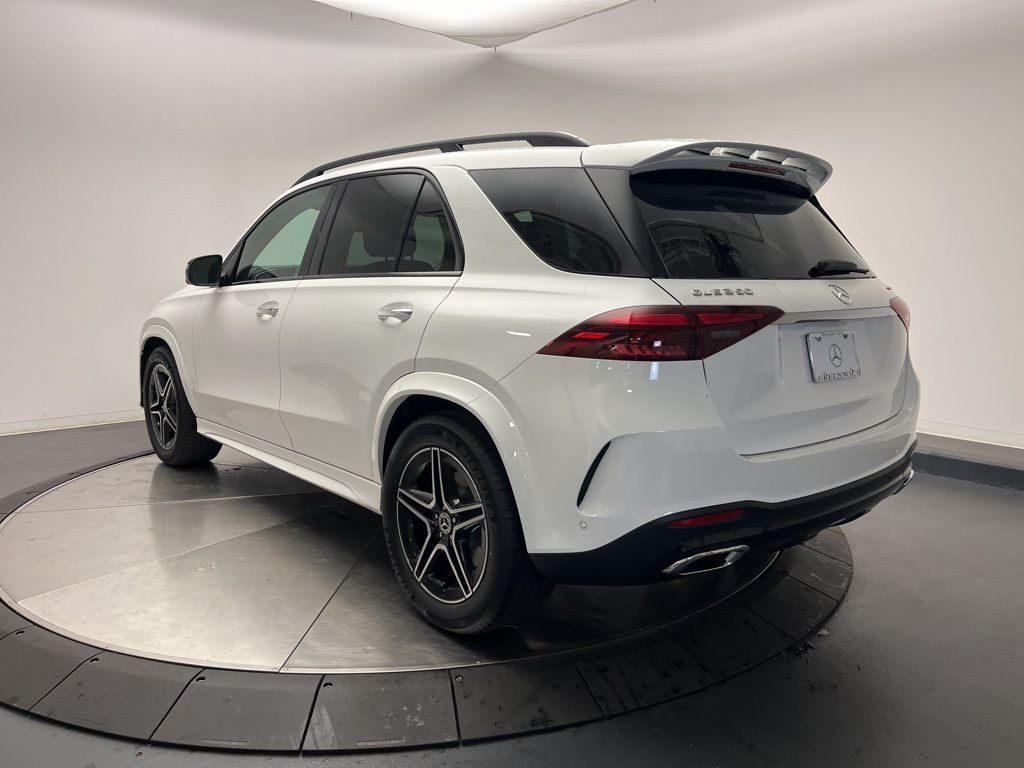 Thumbnail: 2026 Mercedes-Benz GLE - 5