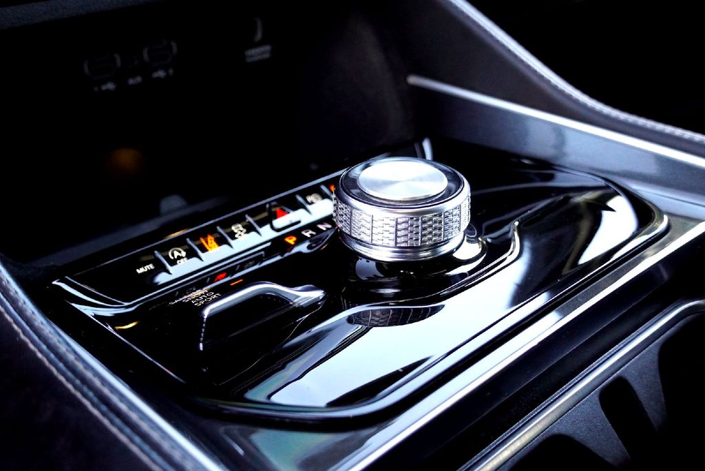 Used Car 2022 Jeep Wagoneer  Series I For Sale Under $40,000 In Taylor, Texas