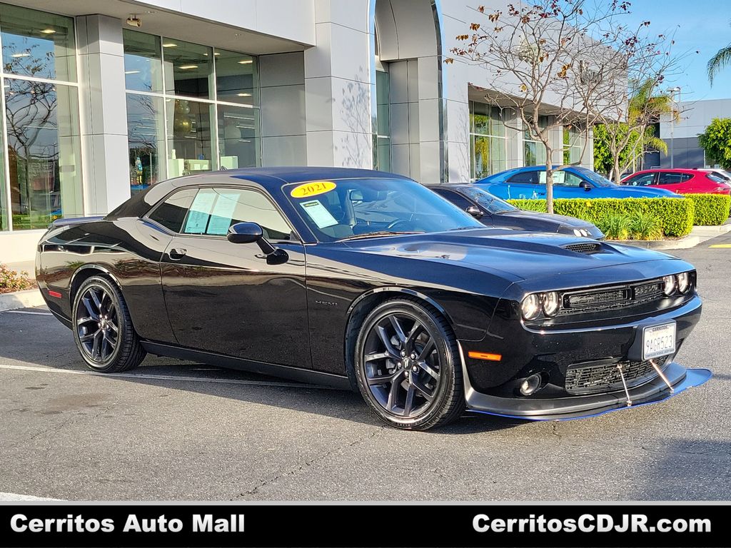 2021 Dodge Challenger R/T RWD