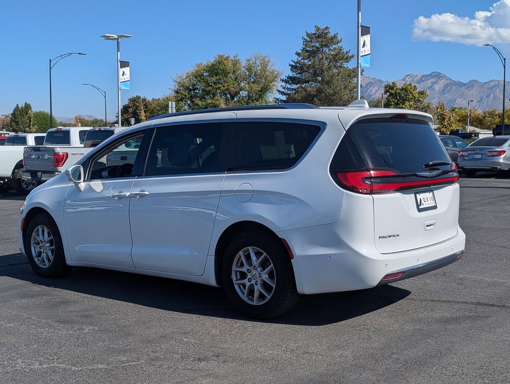 2021 Chrysler Pacifica Touring L 7