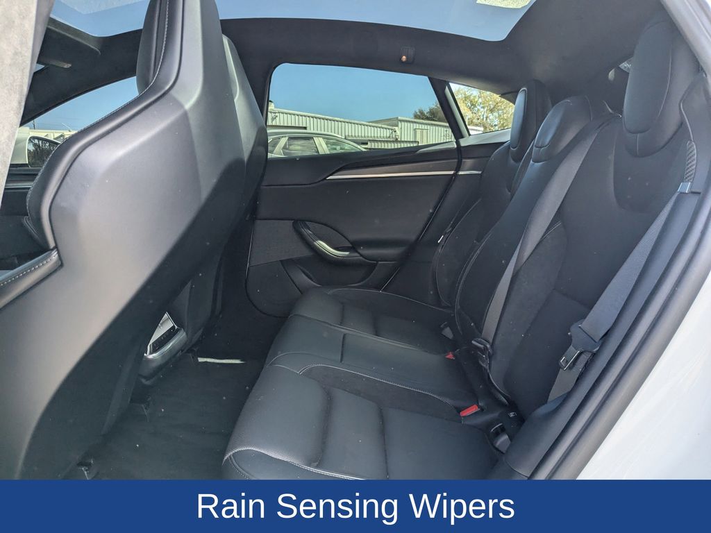 2025 Tesla Model S Plaid