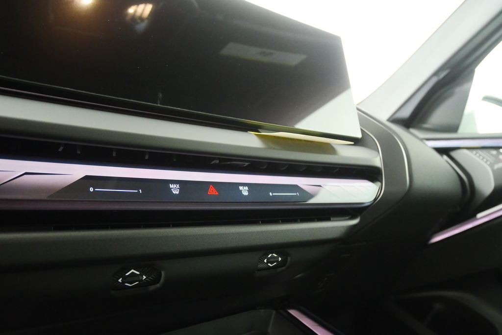 Thumbnail: 2026 BMW X3 - 20