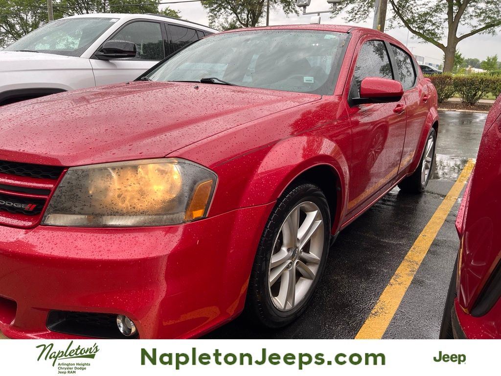 Redline 2 Coat Pearl 2013 Dodge Avenger Sedan Front-Wheel Drive 6-Speed Automatic