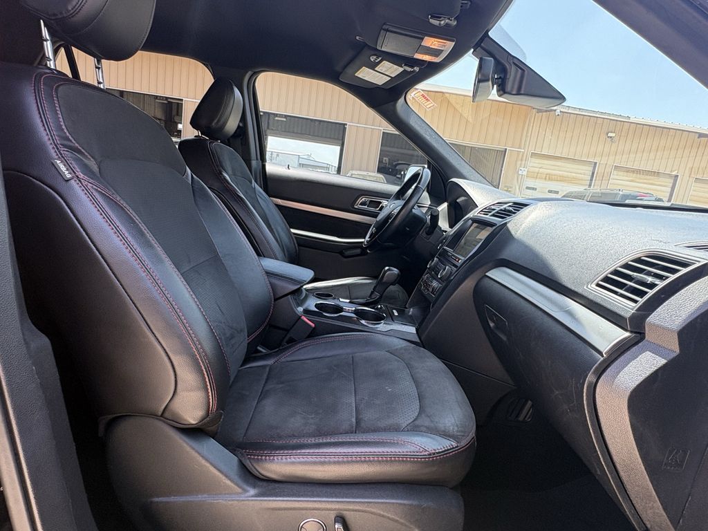 2018 Ford Explorer XLT Black at Bayway Cadillac of The Woodlands
