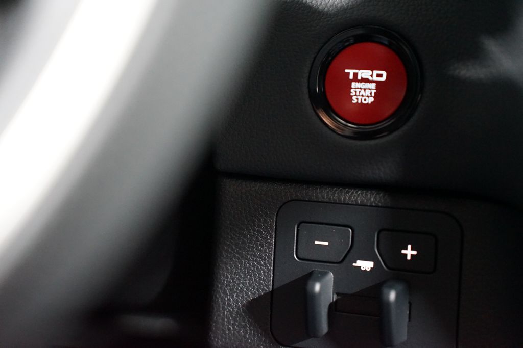 2025 Toyota Tundra Limited 26