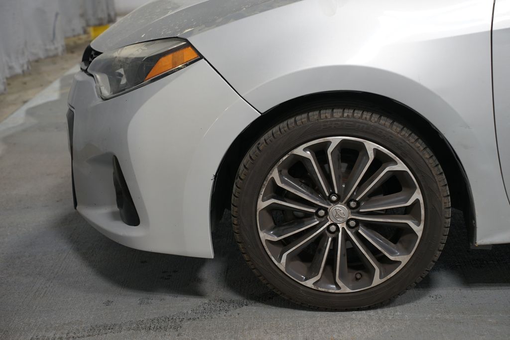 Thumbnail: 2014 Toyota Corolla - 5