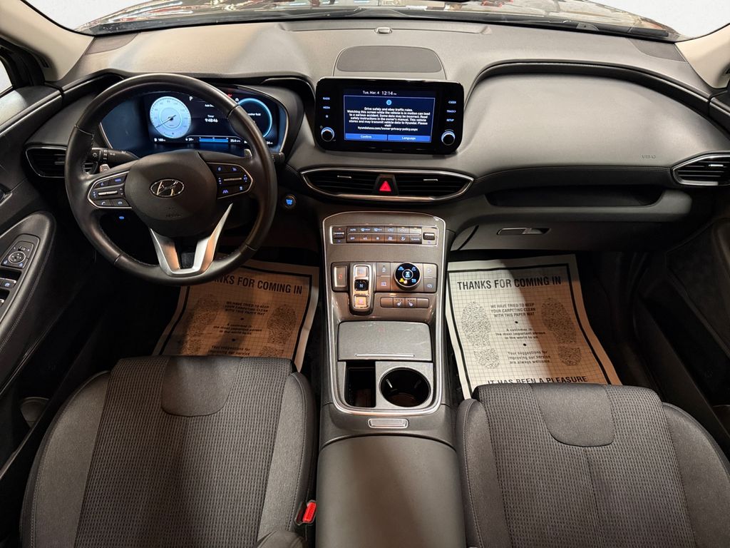 2022 Hyundai Santa Fe SEL photo