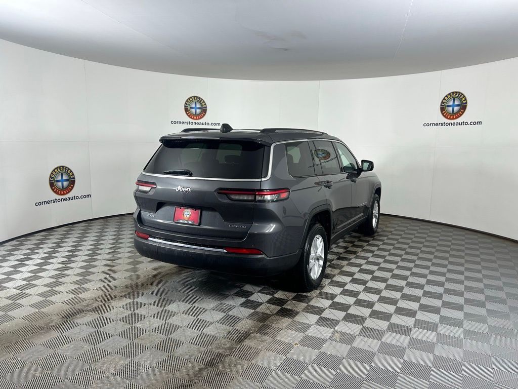 Used 2023 Gray Jeep Laredo image 20