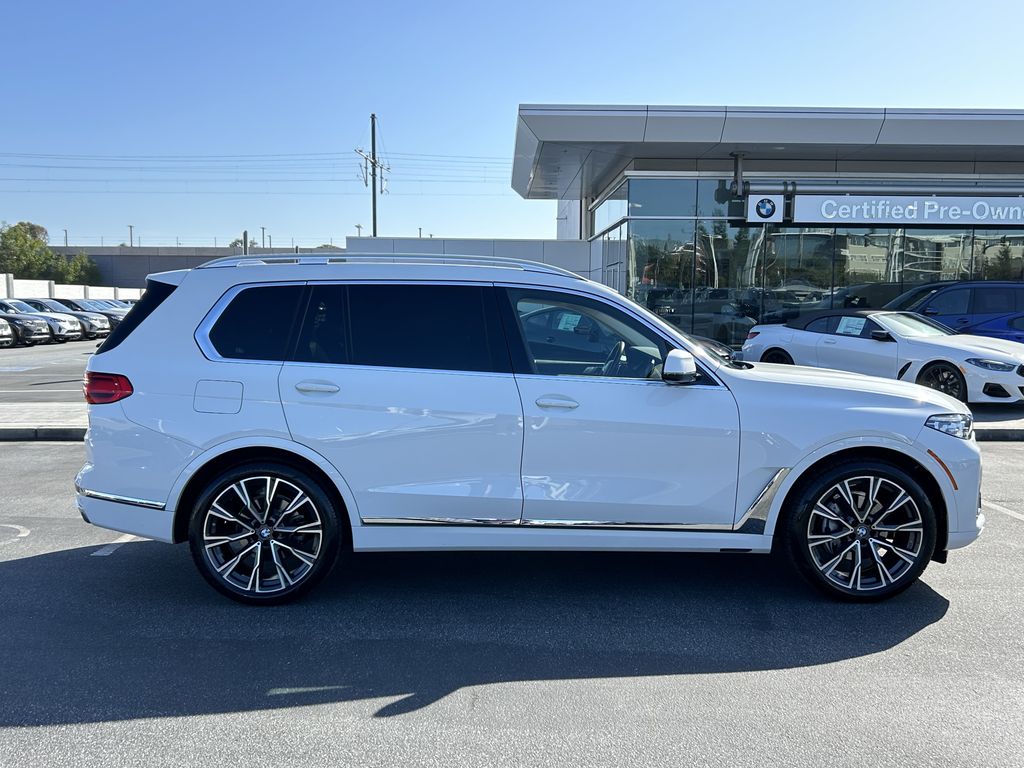 2022 BMW X7 xDrive40i 6