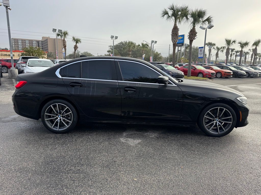 2021 BMW 3 Series 330i 9