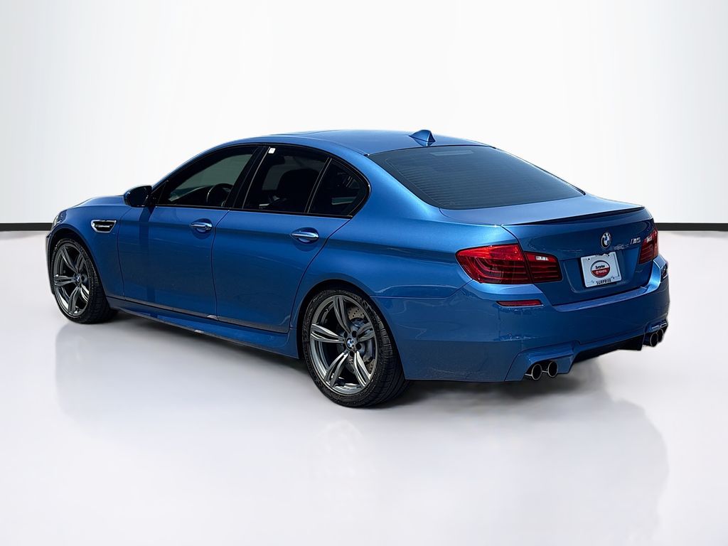Thumbnail: 2016 BMW M5 - 7