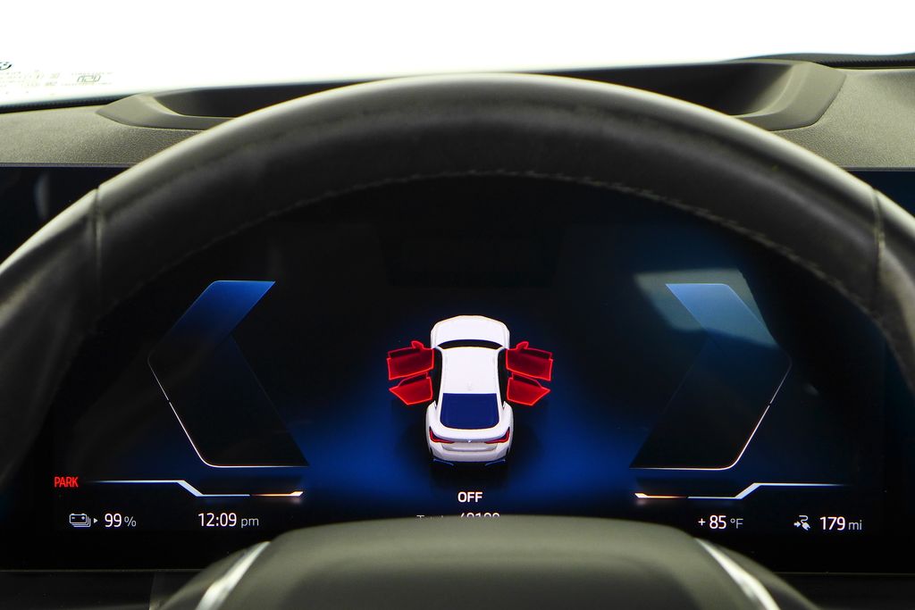 Thumbnail: 2023 BMW i4 - 28