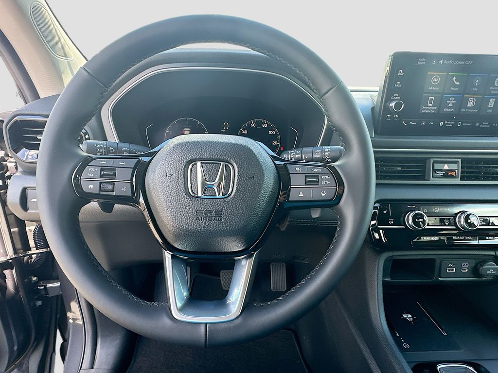 Thumbnail: 2025 Honda Pilot - 10