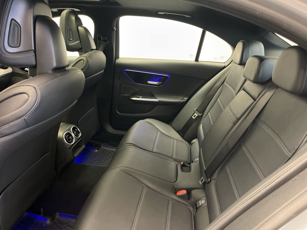 Thumbnail: 2022 Mercedes-Benz C-Class - 24