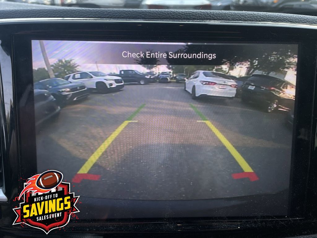 Used 2021 Chrysler Pacifica Van