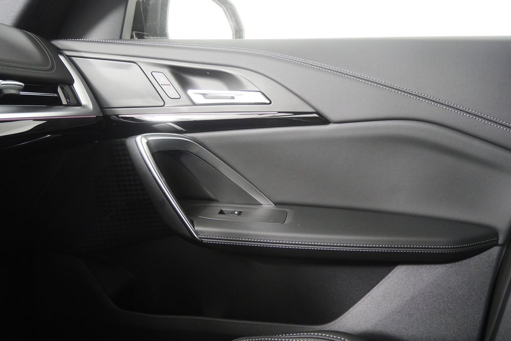 Thumbnail: 2026 BMW X1 - 24