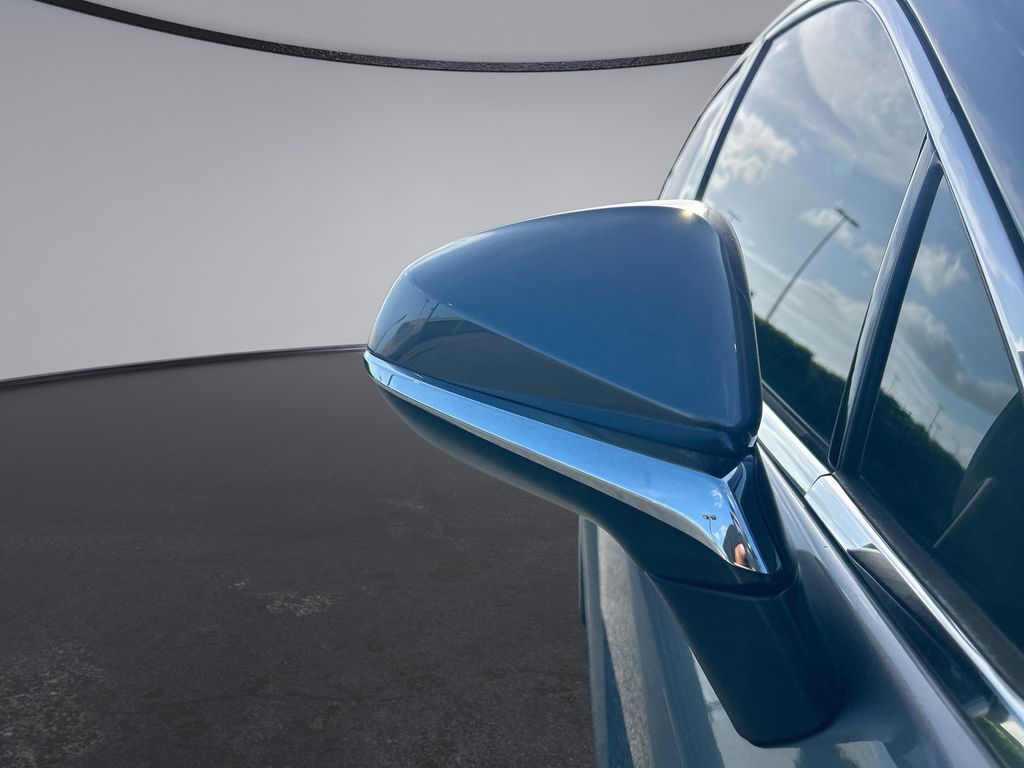 Thumbnail: 2023 Lexus RX - 31