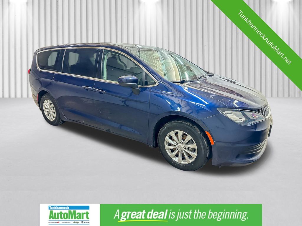 Jazz Blue Pearlcoat 2017 Chrysler Pacifica Minivan Front-Wheel Drive 9-Speed Automatic