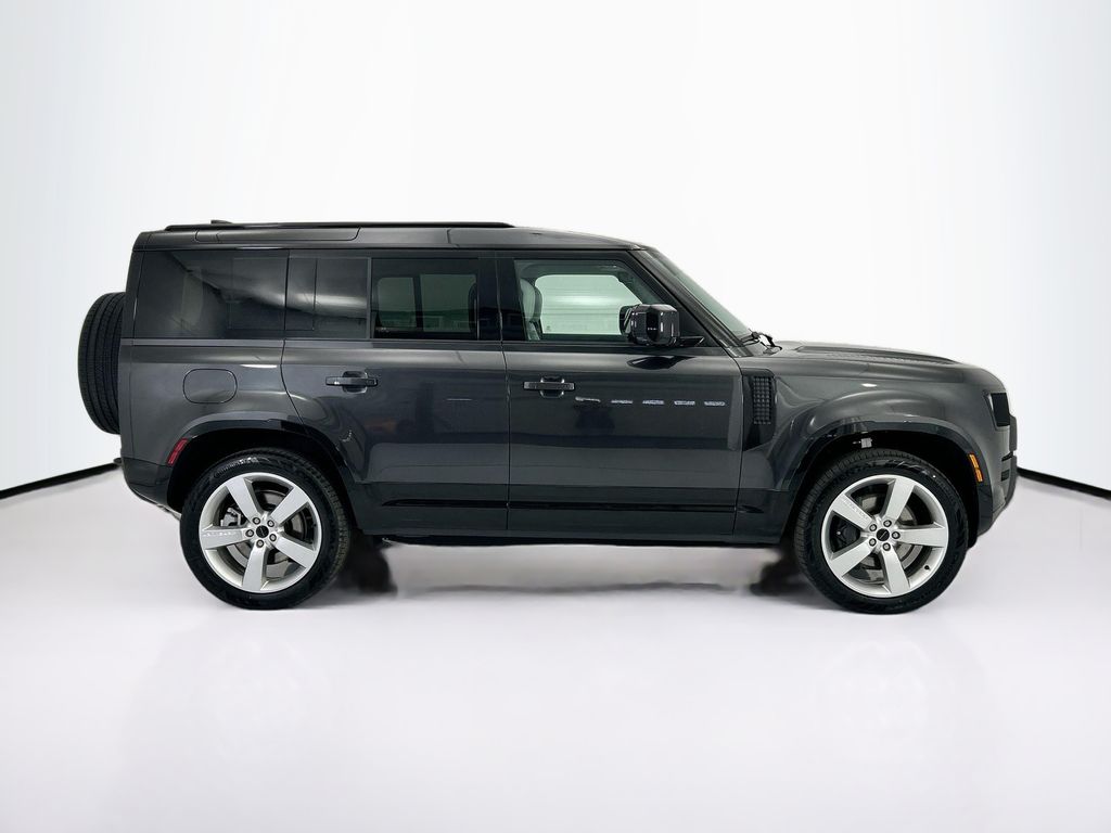Thumbnail: 2026 Land Rover Defender - 4
