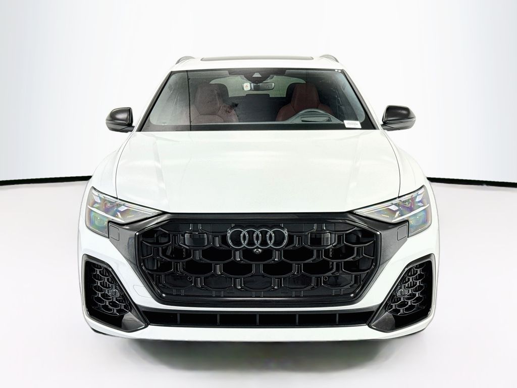 Thumbnail: 2025 Audi SQ8 - 2