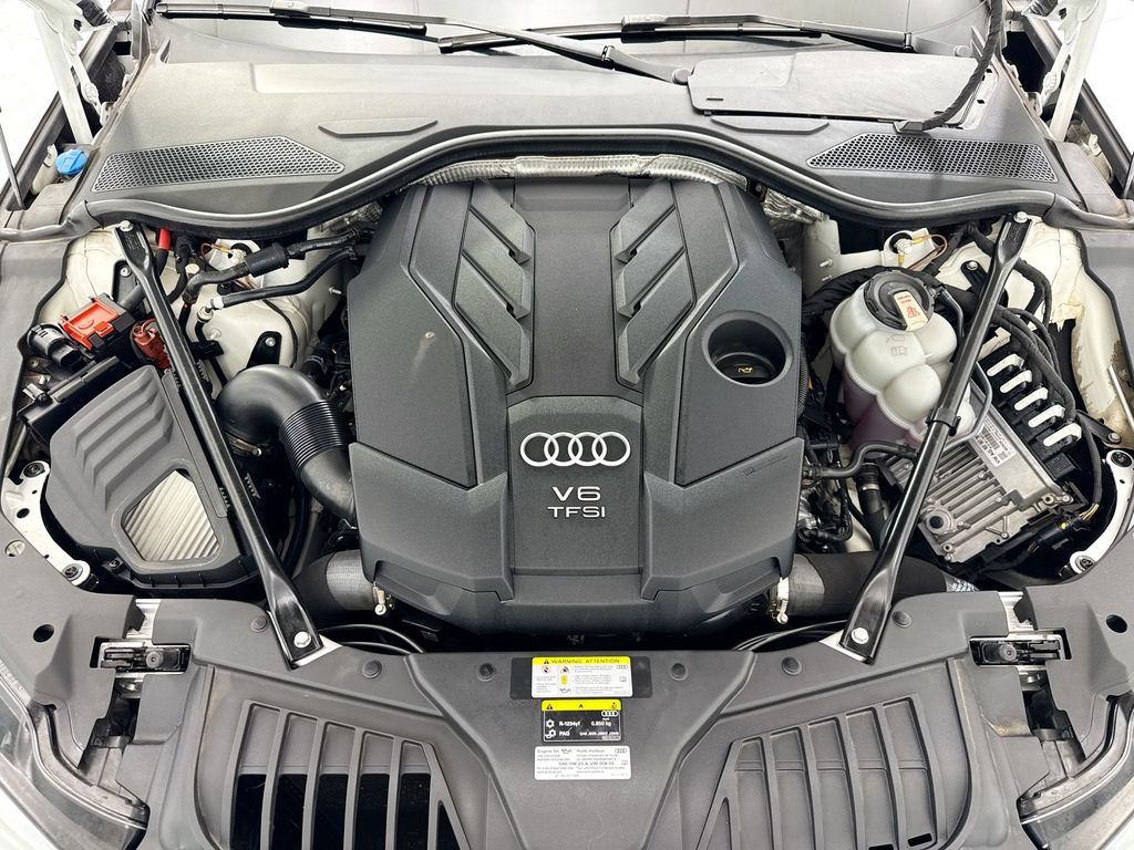 Thumbnail: 2021 Audi A8 - 28