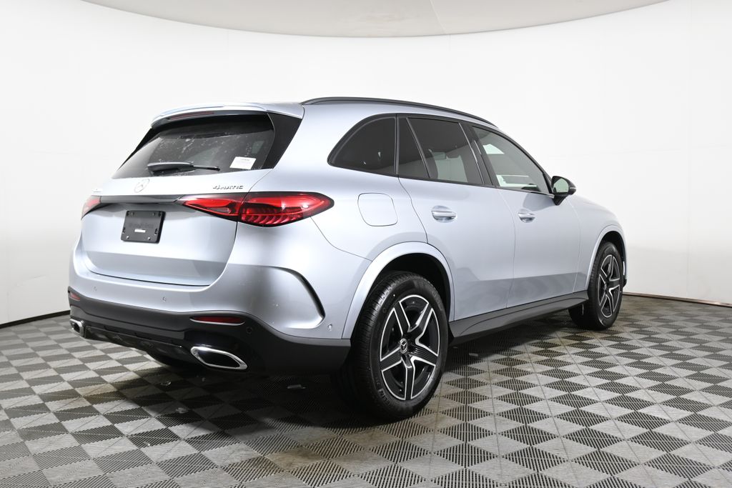 Thumbnail: 2026 Mercedes-Benz GLC - 7