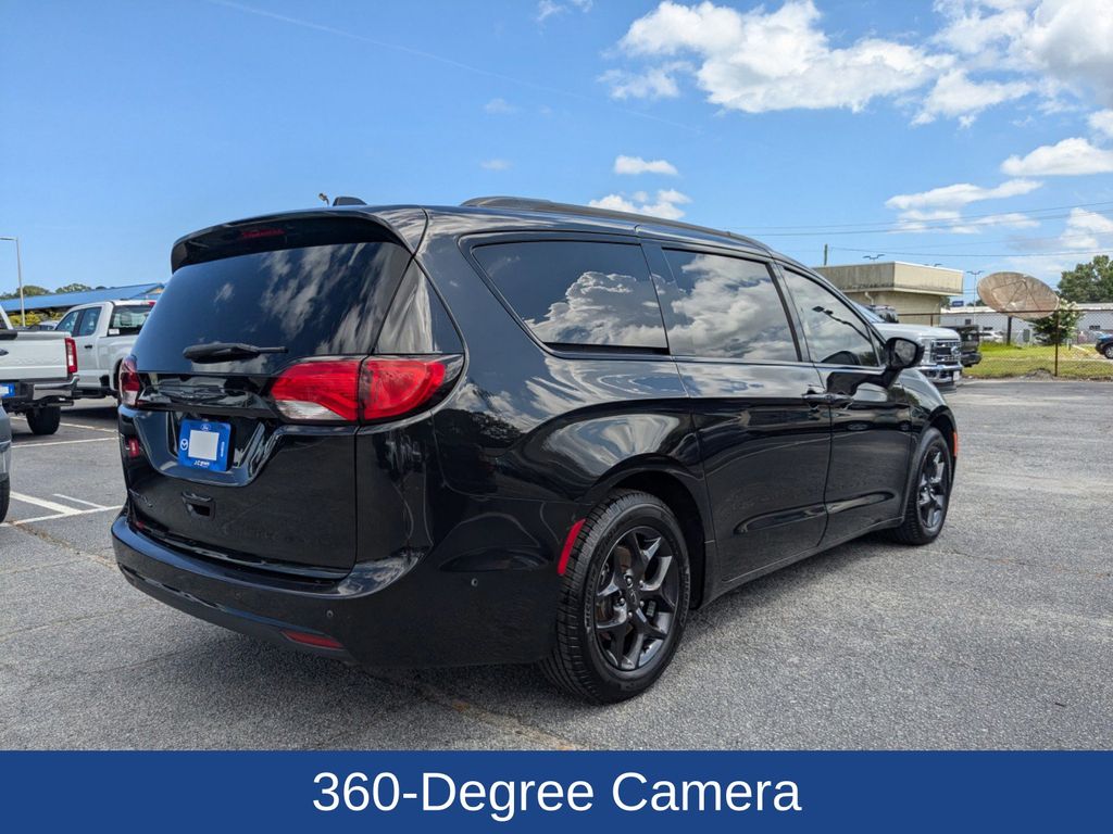 2019 Chrysler Pacifica Touring L Plus