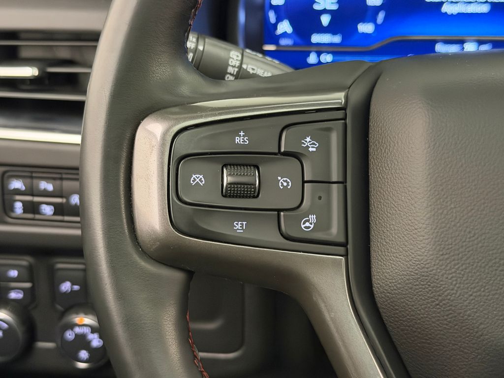 Thumbnail: 2024 Chevrolet Suburban - 28