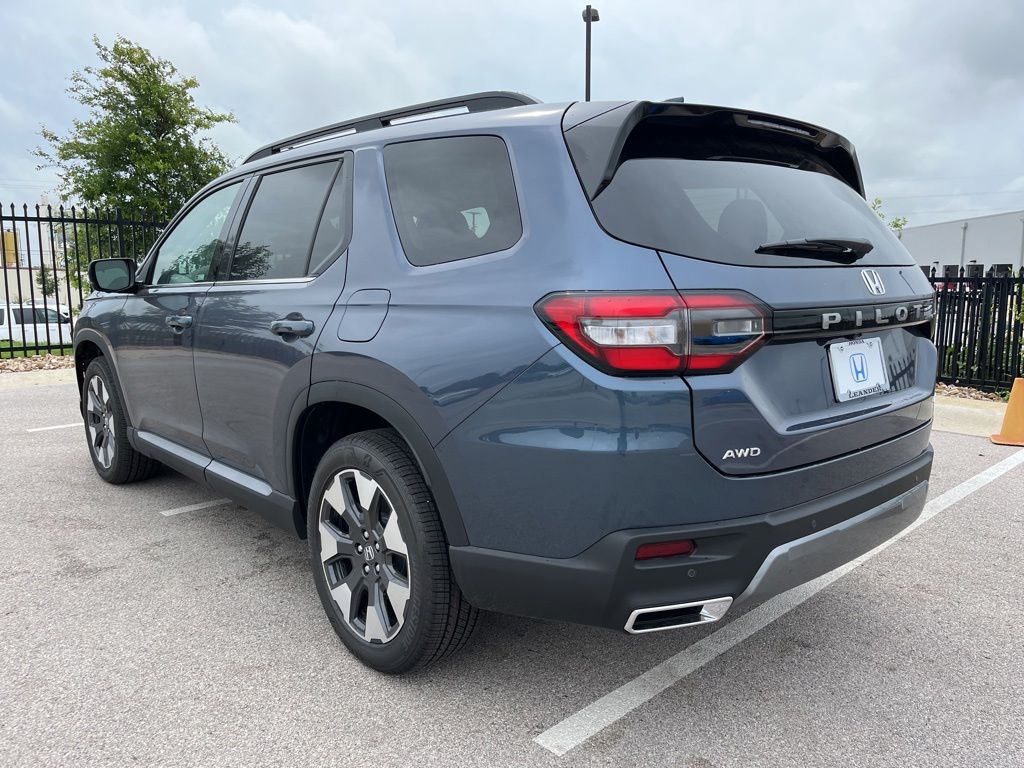 Thumbnail: 2026 Honda Pilot - 4