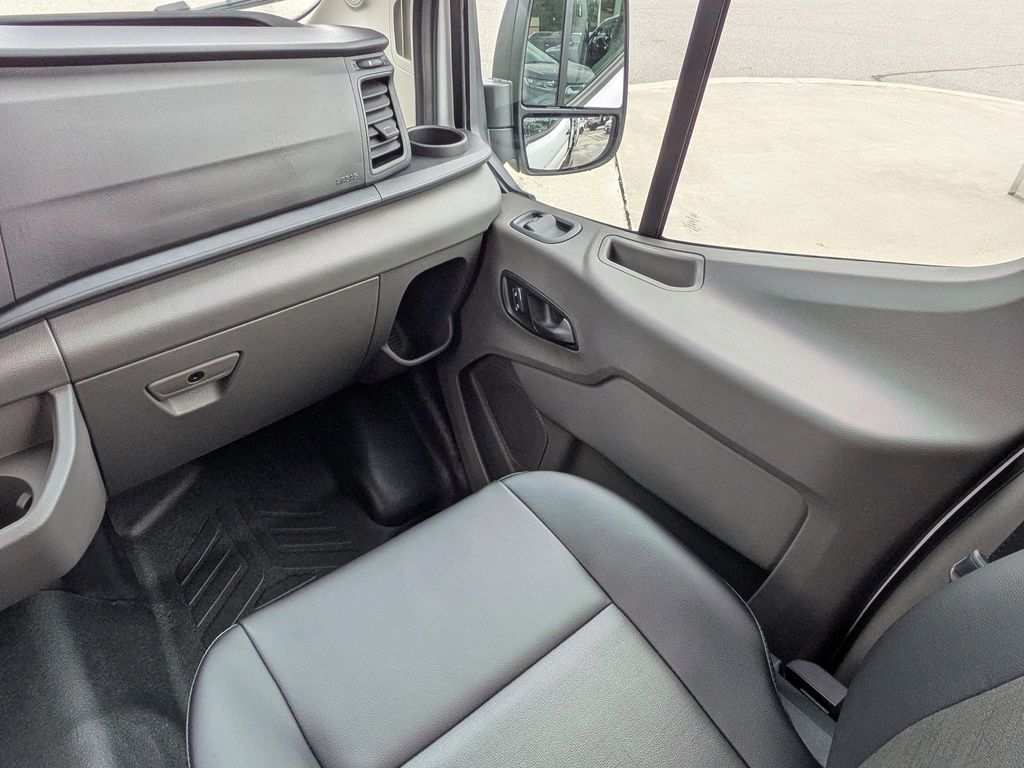 2025 Ford Transit-250 Cargo Van 