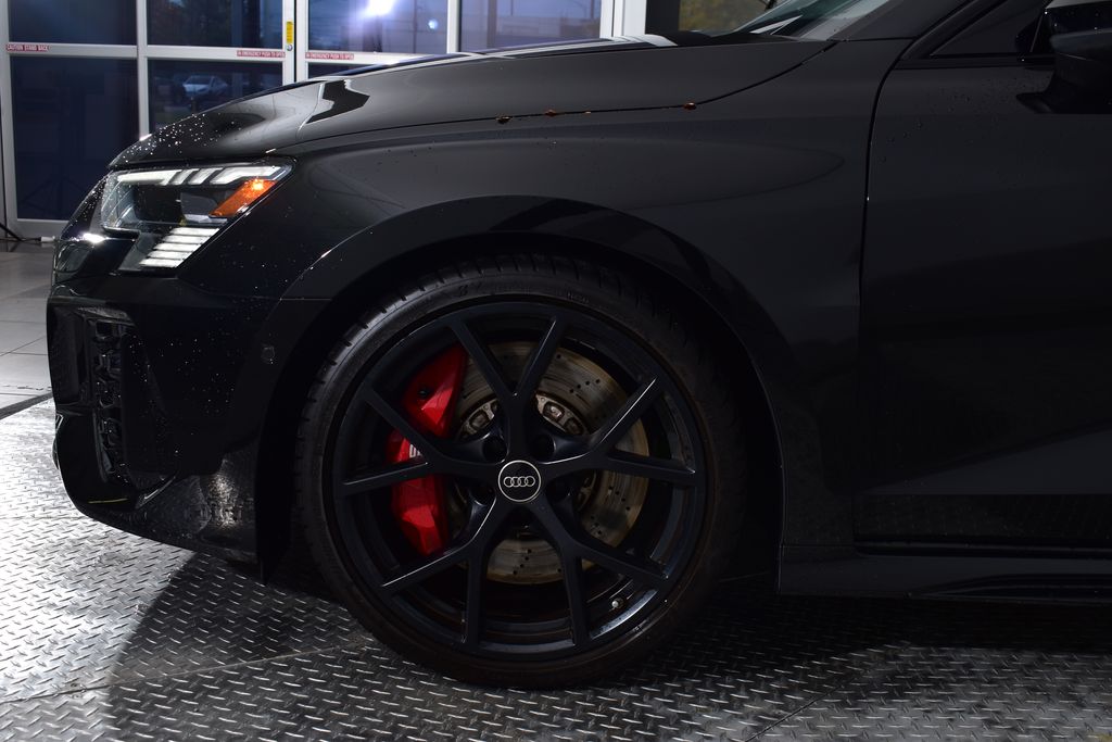 Thumbnail: 2024 Audi RS 3 - 9