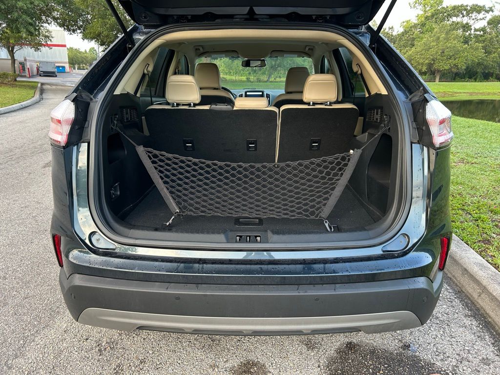 2023 Ford Edge SEL 10