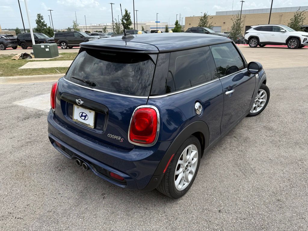 Thumbnail: 2015 MINI Cooper - 5
