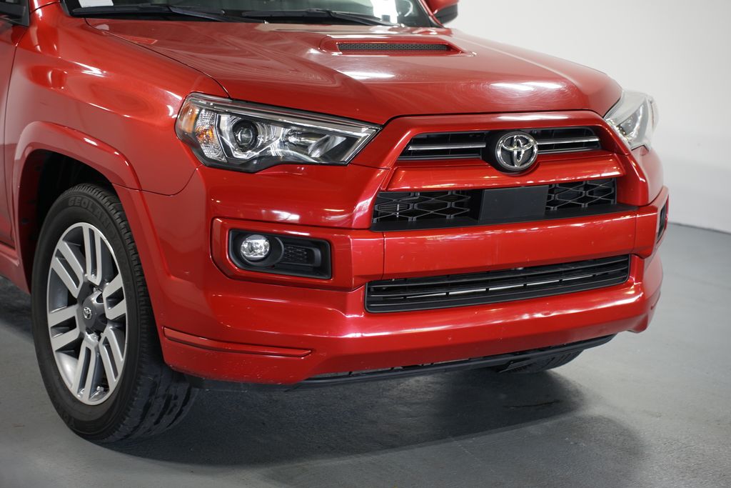 Thumbnail: 2022 Toyota 4Runner - 4