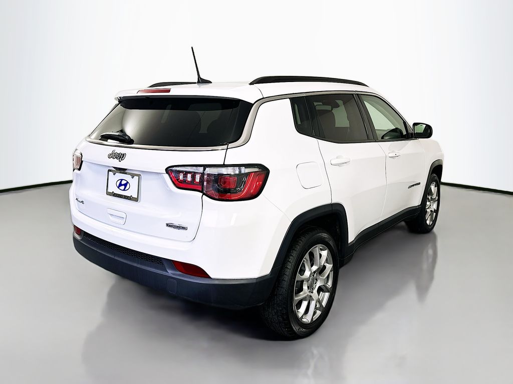 Thumbnail: 2022 Jeep Compass - 5