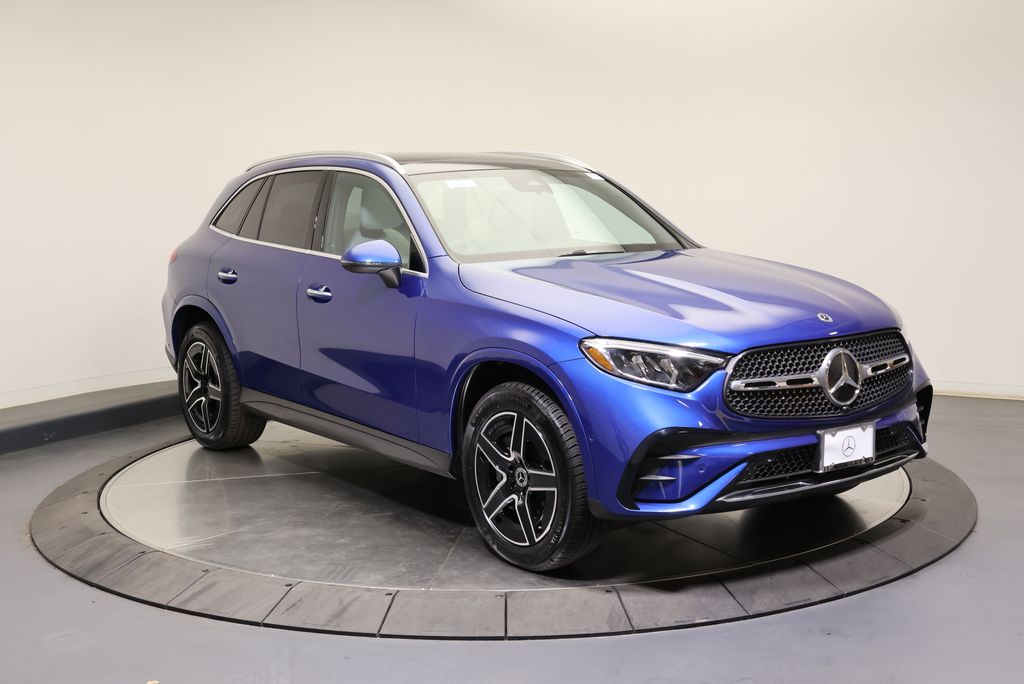 Thumbnail: 2026 Mercedes-Benz GLC - 3
