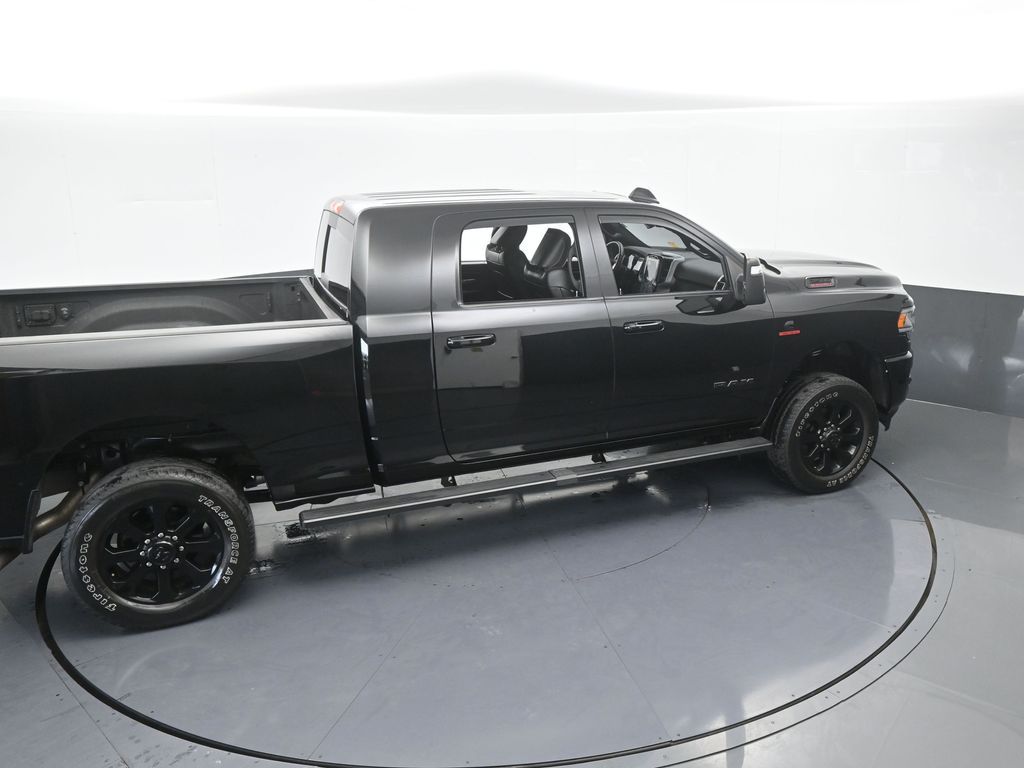 Used 2024 Diamond Black Crystal Pearlcoat Ram Laramie image 55