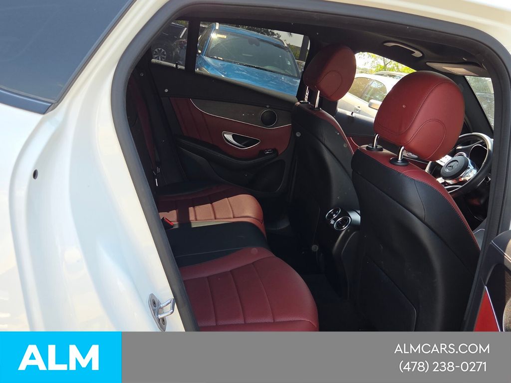 Used 2022 White Mercedes-Benz GLC 300 Coupe image 18