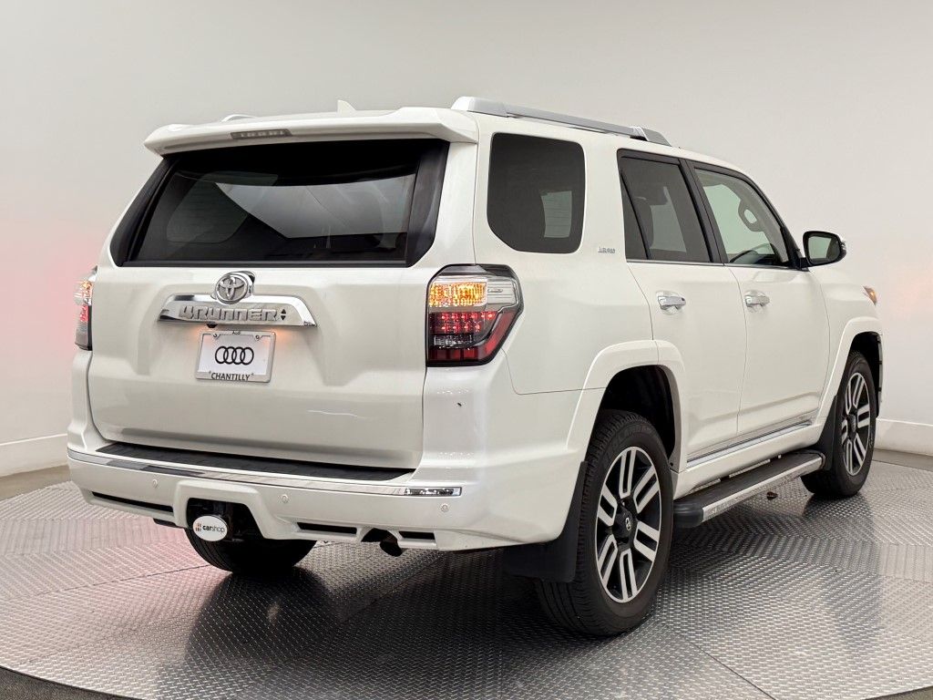 Thumbnail: 2023 Toyota 4Runner - 10