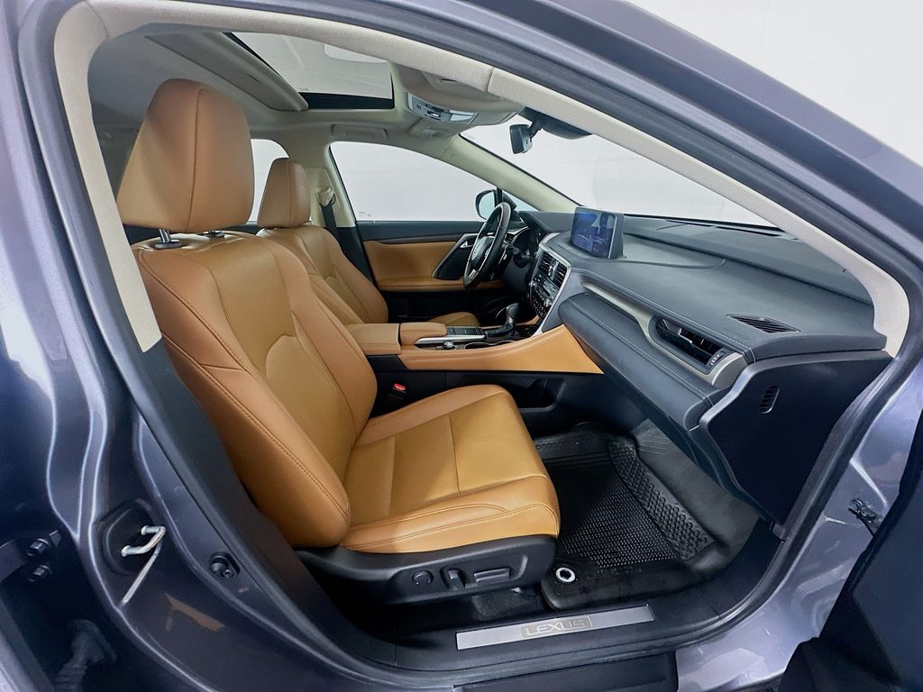 Thumbnail: 2022 Lexus RX - 29