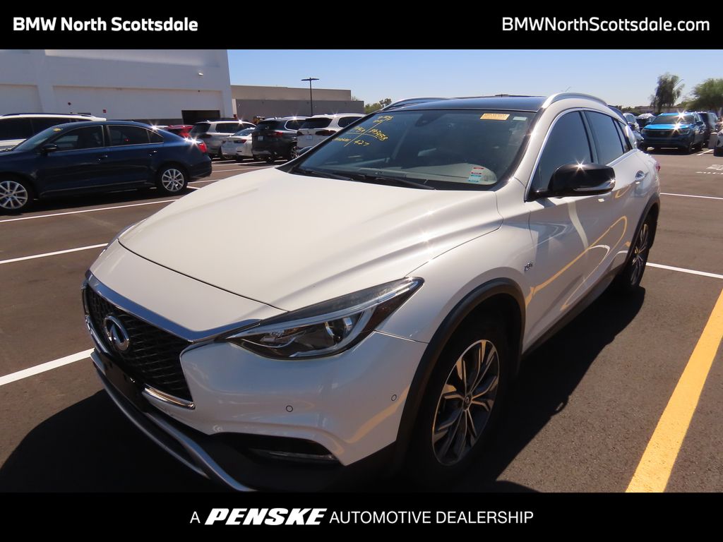 Thumbnail: 2017 INFINITI QX30 - 1