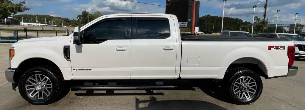 2017 Ford F-350SD Lariat - 7