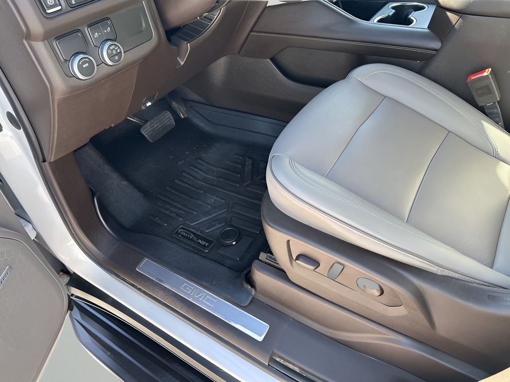 Used Car 2023 Gmc Yukon Xl  Slt For Sale Under $50,000 In Austin, Texas