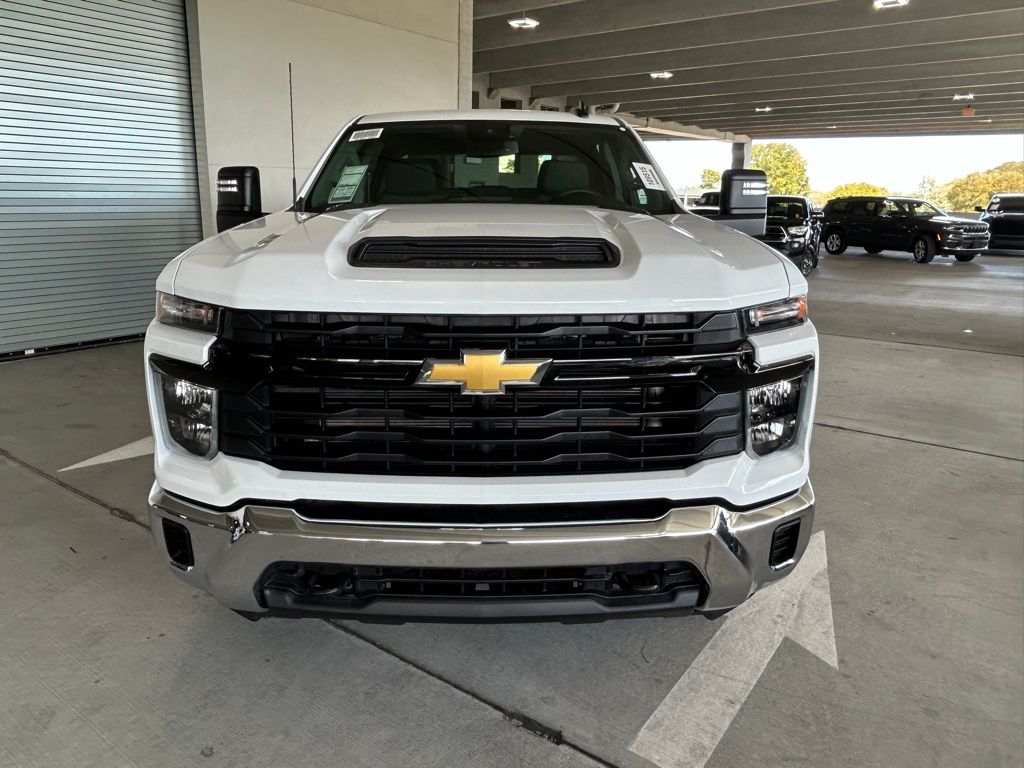 New 2026 Summit White Chevrolet Work Truck image 8