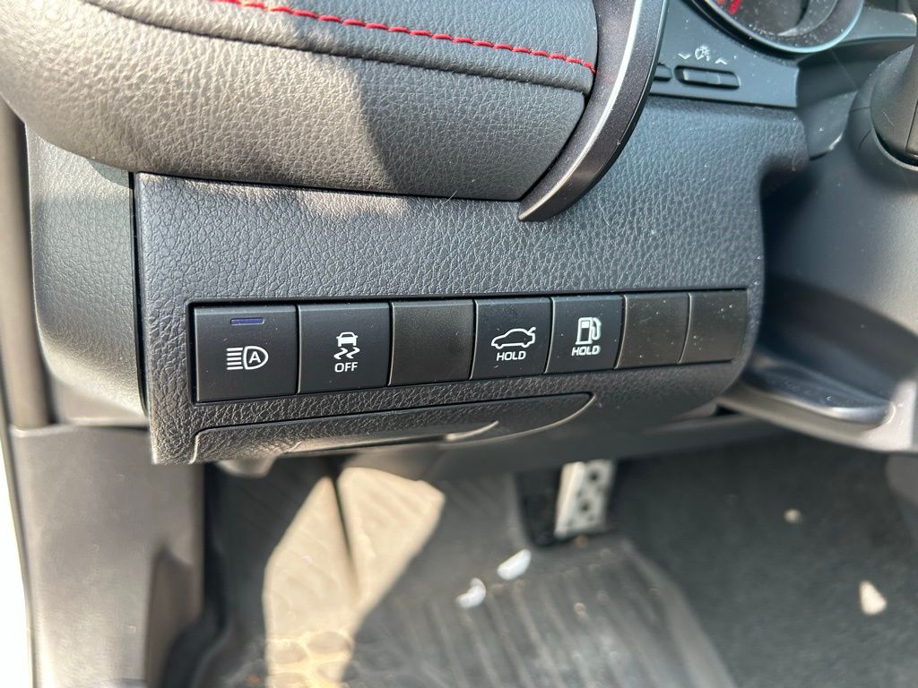 2023 Toyota Camry XSE 16