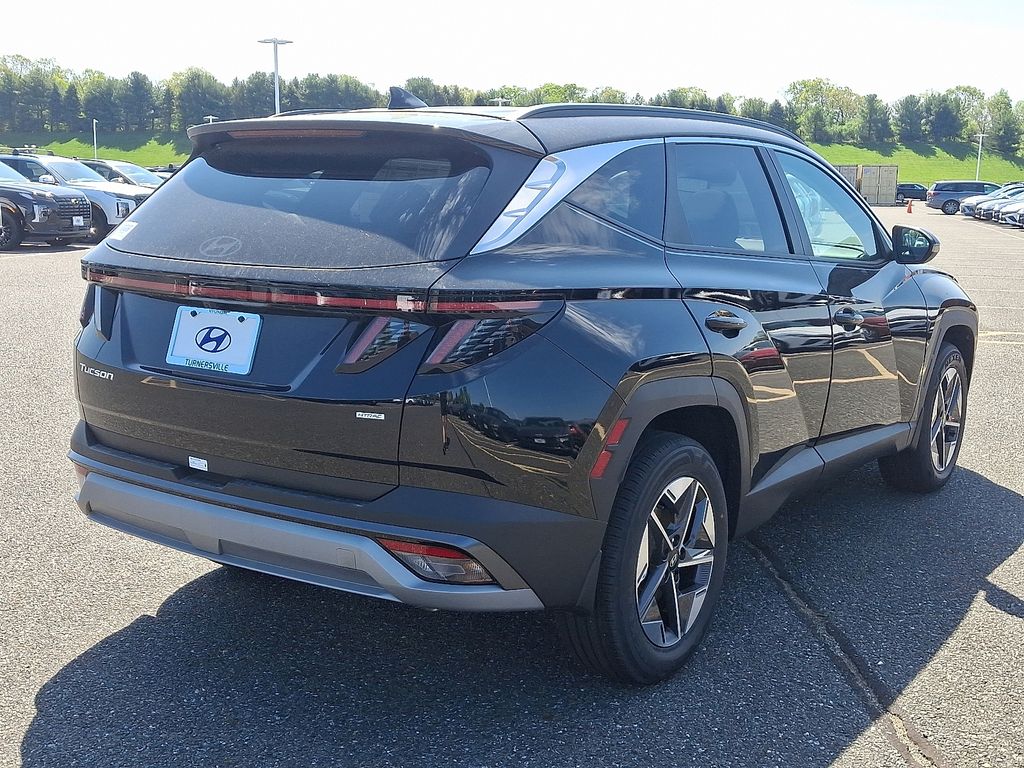 2025 Hyundai Tucson SEL Convenience 4