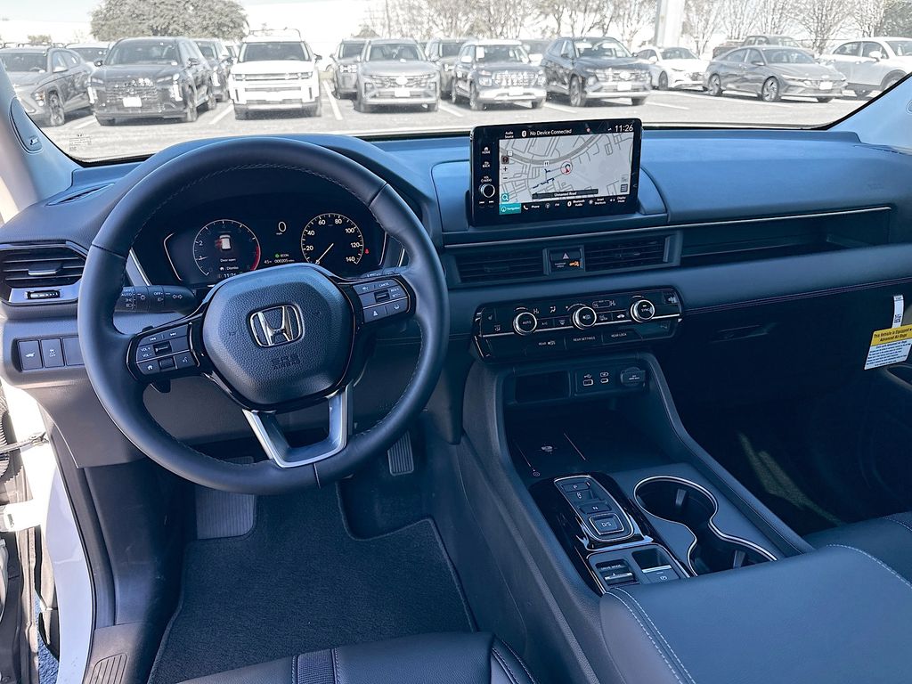 2025 Honda Pilot Touring 19