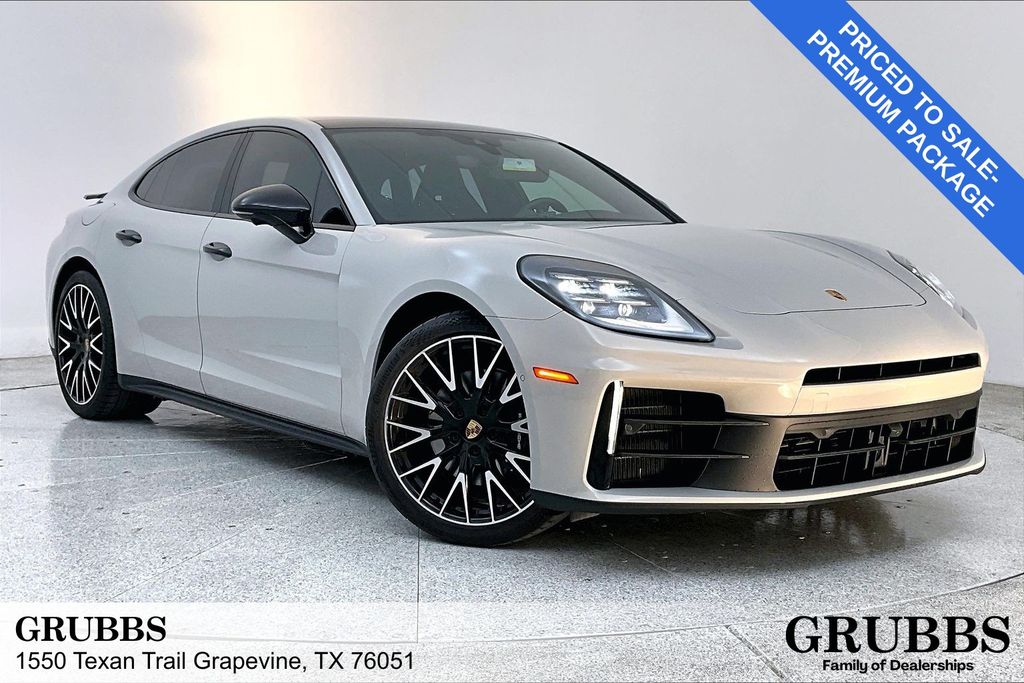 2025 Porsche Panamera 4 AWD